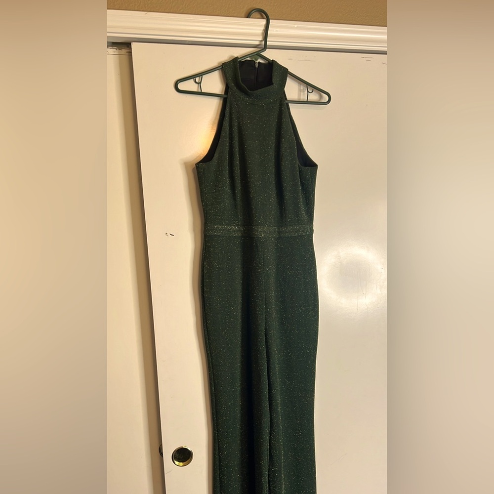 Green jumper size 4